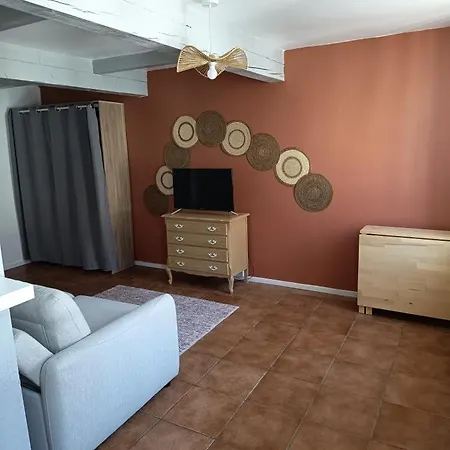 Apartmán Au Coeur D'un Village Paisible